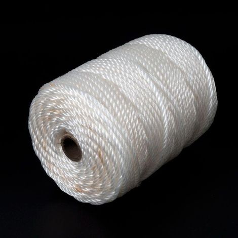 FPLUS cuerda plastico 5 mm. blanco x 100mts. , COMPOSICIÓN. Monolamentos de polietileno.

CARACTERÍSTICAS. Torcidos a 4 cabos. Buena resistencia a la tracción y al roce. Posee ot