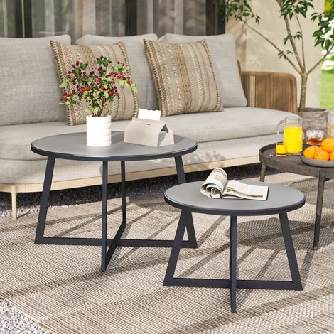 Ensemble de 2 tables basses d'extérieur avec plateaux en verre trempé. Ø70x45 cm et Ø50x35 cm. Gris. (1/5)