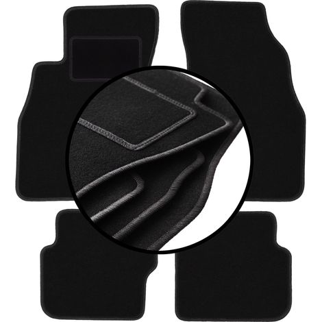 Set di tappetini in velluto per: Fiat Punto EVO hatchback (2998-2012) (1/5)