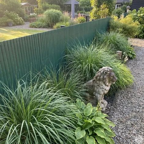 Canisse PVC double face verte 1 × 5 m avec kit de fixation (1/5)