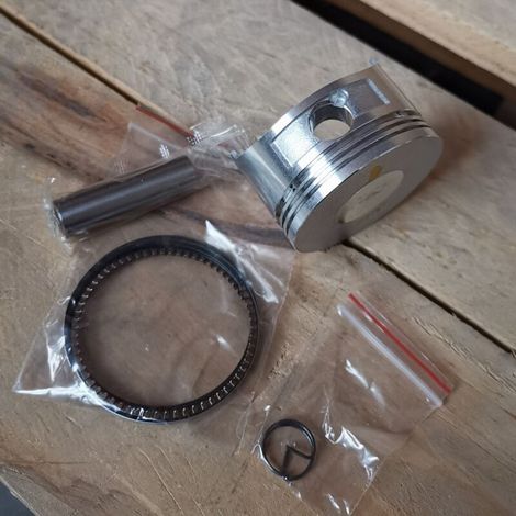 Kit de piston de remplacement de qualité professionnelle GX100 (56 mm) – donnez une nouvelle vie à votre moteur.