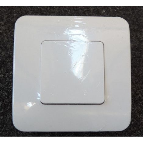 Bouton poussoir blanc 10A 1 poste 2 modules avec plaque Superswitch Honeywell