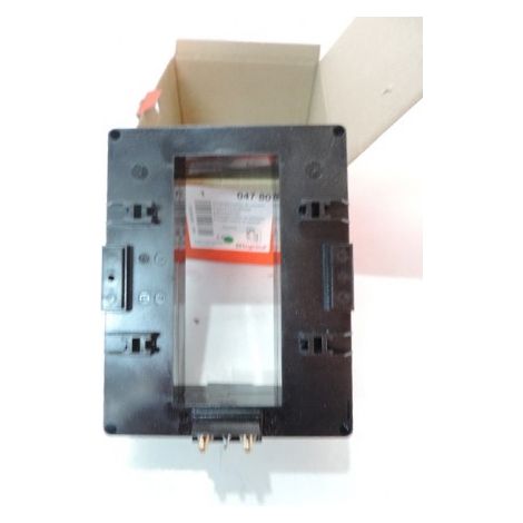 Transformateur de courant Ti monophasé pour barre 127X54mm rapport 2500/5 puissance 50VA LEGRAND 004780