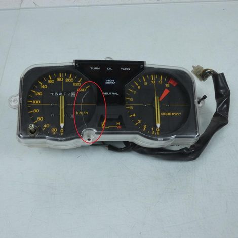 [PRODUIT D'OCCASION] Compteur tableau de bord origine pour moto Honda VF 500 F2 (1/5)