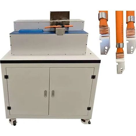 Machine à souder les bornes par ultrasons (10 - 100 mmq)