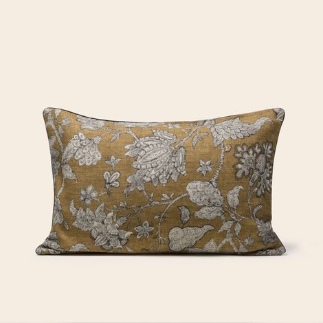 Housse de coussin en Fleurs indiennes imprimées LILIVATI (1/4)