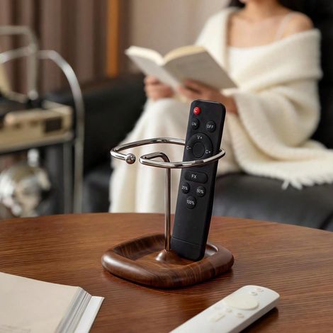 Support pour télécommandes avec base en bois, organiseur de bureau en fil métallique, caddy de rangement décoratif pour télécommandes de télévision et climatiseur, décoration de table pour la maison (1/5)