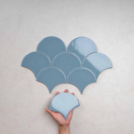 Faïence Ecaille De Poisson Bleu BONDI FAN Blue 13,4x15cm (1/5)