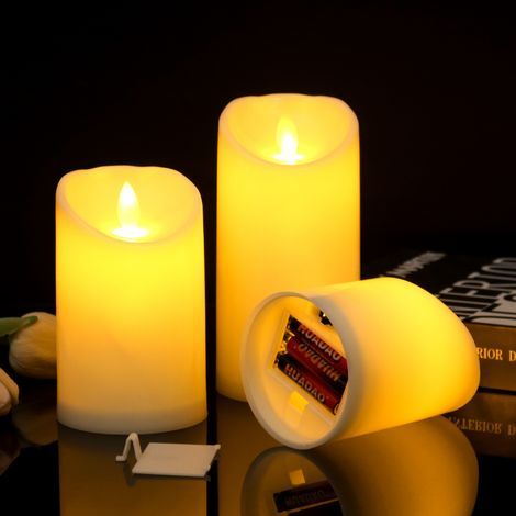 Lot de 3 bougies LED avec fonction minuterie - Les bougies ont l'apparence de vraie cire - Convient pour une utilisation en extérieur (1/4)