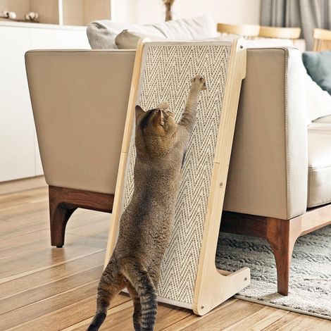 Griffoir pour chat multifonctionnel convertible en rampe ou lit inclinable, tapis en sisal naturel remplaçable pour protéger les meubles, structure en bois robuste stable jusqu'à 18 kg