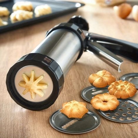 Coffret de presse à biscuits en acier inoxydable — Comprend une presse à biscuits, ainsi qu'une variété de douilles et de moules. (1/5)