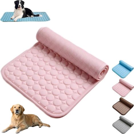 Tapis rafraîchissant chien chat soie glacée rose, formats petit/grand adapté toutes tailles, idéal été chenil sol voiture canapé (1/5)