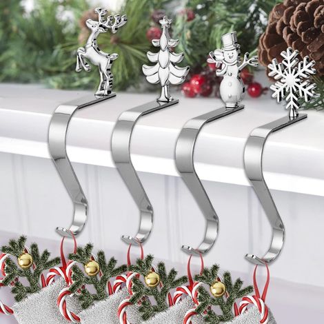 Lot de 4 Crochets pour Chaussettes de Noël, Crochet Chaussette Métal Noel pour Décoration de Cheminée 4 Styles Antidérapants Chaussettes et Robustes Supports Décoratifs pour Les Fêtes, Argent (1/5)