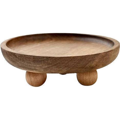 Plateau rond en bois pour gâteaux et desserts, orné de décorations d'aromathérapie. (1/5)