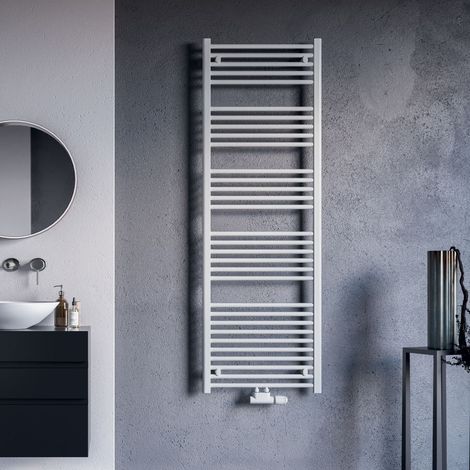 Viessmann Badheizkörper Bolzano gebogen Mittelanschluss 1600x42x600mm, 649W bei 70/55/20 Grad C