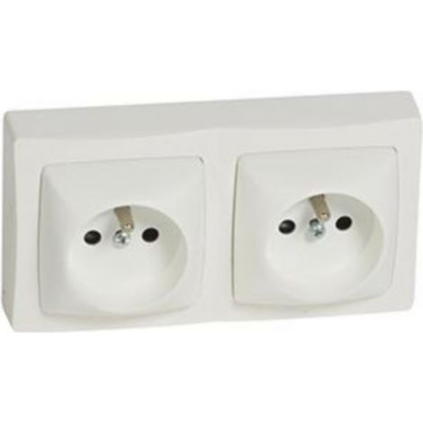 Presa doppia Oteo con/senza 16A con perni, bianca 086076