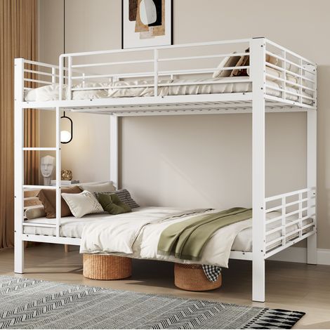 Letto a castello 140x200 cm in metallo per adulti con barriera di sicurezza e scala, bianco opaco, uso quotidiano (1/5)
