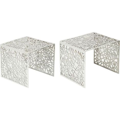 Niedrige Beistelltische METRIX in Silber – Designer-Beistelltische aus Aluminium mit geometrischen Mustern