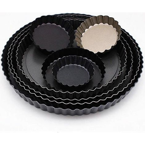 Lot de 4 mini moules à tartes, cupcakes, biscuits, puddings et muffins. (1/5)
