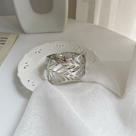 Pince à rideau avec motif feuille d'argent 1 embrass de rideau Pince à rideau en métal Attache pour rideau (1/4)