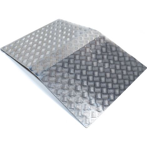 Rampe de pontage de seuil en aluminium Aidapt VA146F, Idéal pour une utilisation sur les seuils de porte - 110x700x1000mm (1/3)