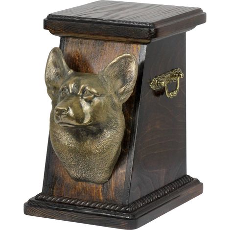 Urne funéraire élégante pour Pembroke Welsh Corgi, ornée d'une statuette et d'un buste de chien, par Art-Dog. (1/5)