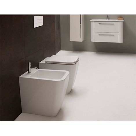 Sanitari Stone filomuro scarico traslato cm. 56x36 con sedile (1/3)