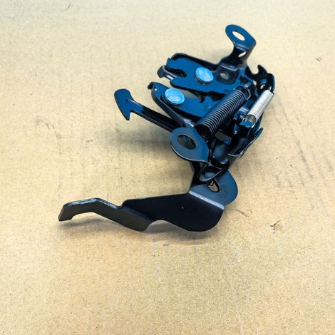 65601-JD000 is suitable for Nissan 2008-2015 Qashqai J10Z front hood lock engine cover lock assembly. (1/4)