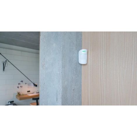Ajax MotionProtect Plus detector de movimiento blanco