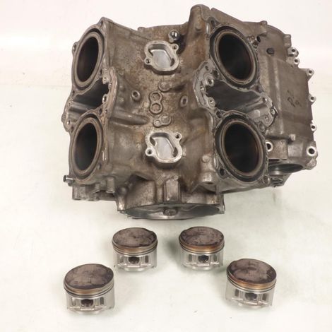 [PRODUIT D'OCCASION] Cylindre origine pour Moto Honda 750 VFR 1990 à 1997 RC36E (1/5)