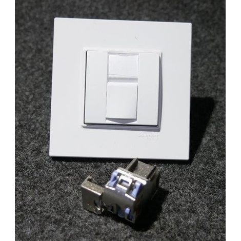 Prise réseau RJ45 CAT 6 STP blindée blanche complet avec support et plaque S-one Altira SCHNEIDER