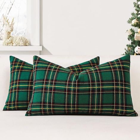 Set of 2 Cushion Covers 40 x 60 cm Christmas Plaid Cushion Covers Classic Farmhouse Decorative Pillowcase for Sofa, Living Room and Bed (Green Black)