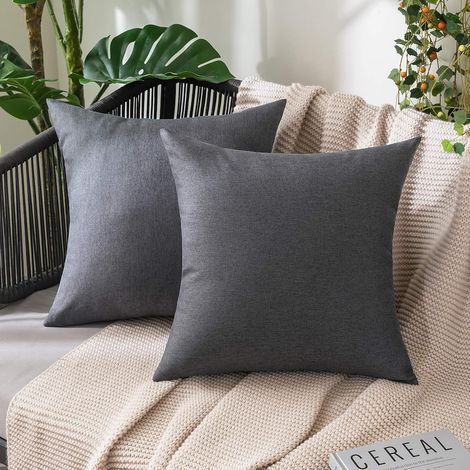 Lot de 2 Taie d'oreiller Extérieure Imperméable en Polyester Doux avec Surface Hydrofugfe Housse de Coussin de Jardin Décoratif pour Salon Chambre 60x60cm Gris Foncé (1/5)