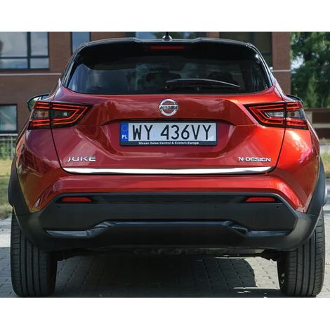 Embellecedor cromado para el portón trasero del Nissan Juke II 2019+ Tuning (1/5)