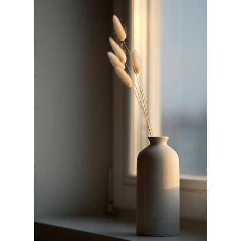 Tableau sur verre synthétique vase près de la fenêtre 65x97 cm - Impression sur Verre synthétique - Image HD imprimée sur Verre synthétique - Tableau mural décoratif - Fabriqué en France (1/5)