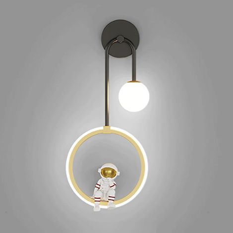 Applique murale pour chambre d'enfant, applique murale astronaute créative, applique murale à bande d'aluminium avec abat-jour en acrylique, applique murale LED moderne 15 W, éclairage décoratif (1/5)
