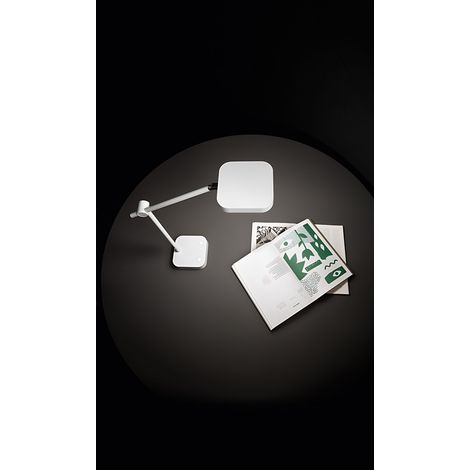 Lampe De Table Led 8W, Commandes Tactiles, Port Usb, Design Moderne, Plastique Blanc, Technologie Gradable, Hauteur 37Cm - Marque Perenz France
