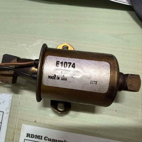 Pompe à carburant 24V E1074 pour 4TNV84T