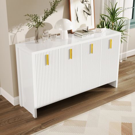 Buffet blanc, moderne et minimaliste : l'alliance parfaite d'un rangement modulable et d'un design élégant — un buffet doté de poignées dorées et de séparateurs ajustables.