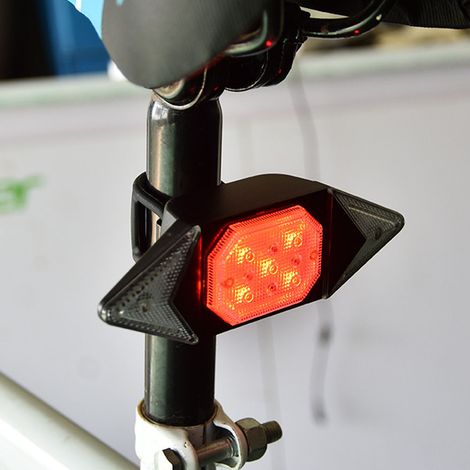 Kabellose Fernbedienung für Rücklicht, USB-Ladefunktion, Fahrradblinker, Sicherheitswarnleuchte (1/5)
