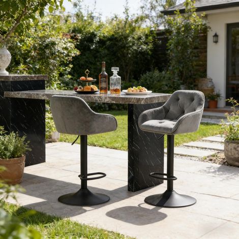 Fauteuil de salon avec dossier, tabouret de bar, chaise de salle à manger, chaise de petit-déjeuner (uniquement avec le lot de 2 tabourets de bar) (1/5)