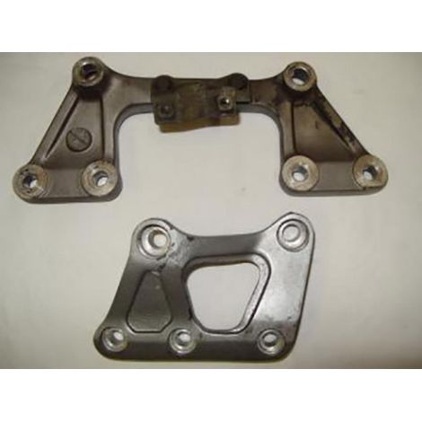 [PRODUIT D'OCCASION] Support moteur origine pour moto Yamaha 850 TDM 1992 Occasion