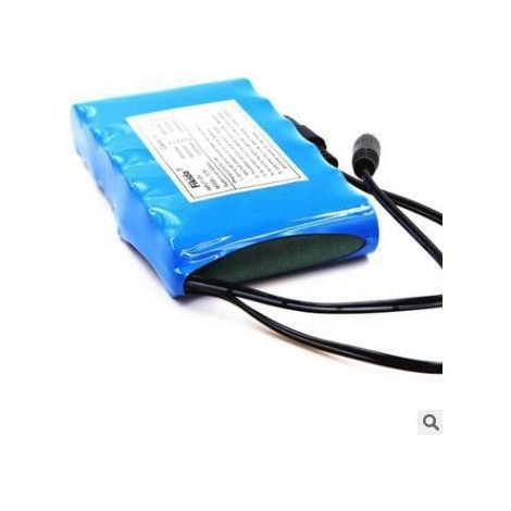 Portable rechargeable 18650 lithium battery pack DC 12.6V 6800mAh battery for video monitors. (1/4)