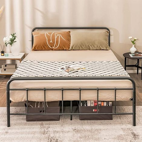 Plattformbett aus metall moderner bettrahmen mit kopf und futeil 208 x 164 x 102 cm schwarz