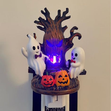 Resin Decorative Night Light with Swing Ghost Design - Halloween Souvenir - Resin Night Light with Swing Ghost Plug