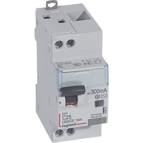 Disjoncteur différentiel monobloc DX6000 10kA arrivée haute et départ bas à vis U+N 230V 25A typeAC 300mA (410815)