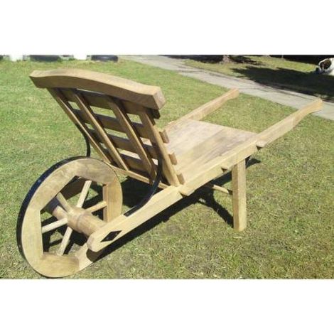 Brouette de jardin en bois hêtre teinté vieilli – Charge maximale 200 kg – 2 roues 42 cm – Longueur 167 cm – Outils Et Nature