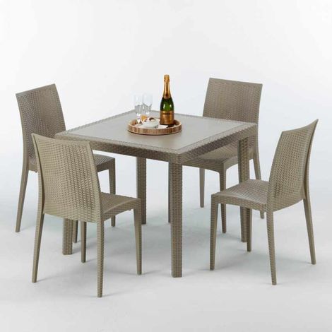 Mesa Cuadrada Beige 90x90 cm y 4 Sillas De Colores Elegance