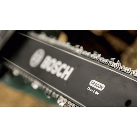 [Produit neuf - emballage abîmé] Tronçonneuse Bosch - UniversalChain 40 (1800W, coupe 40cm , vitesse de chaîne12 m/s) + chaîne