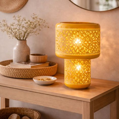 Lampe à poser métal émaillé safran Nora (1/3)